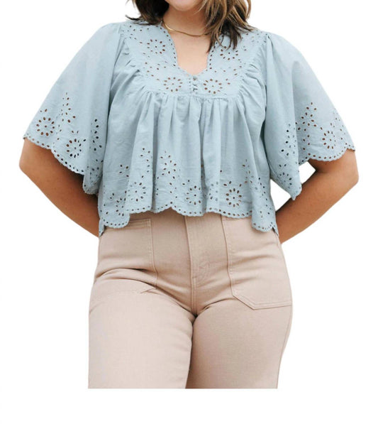 Mable - Eyelet Top