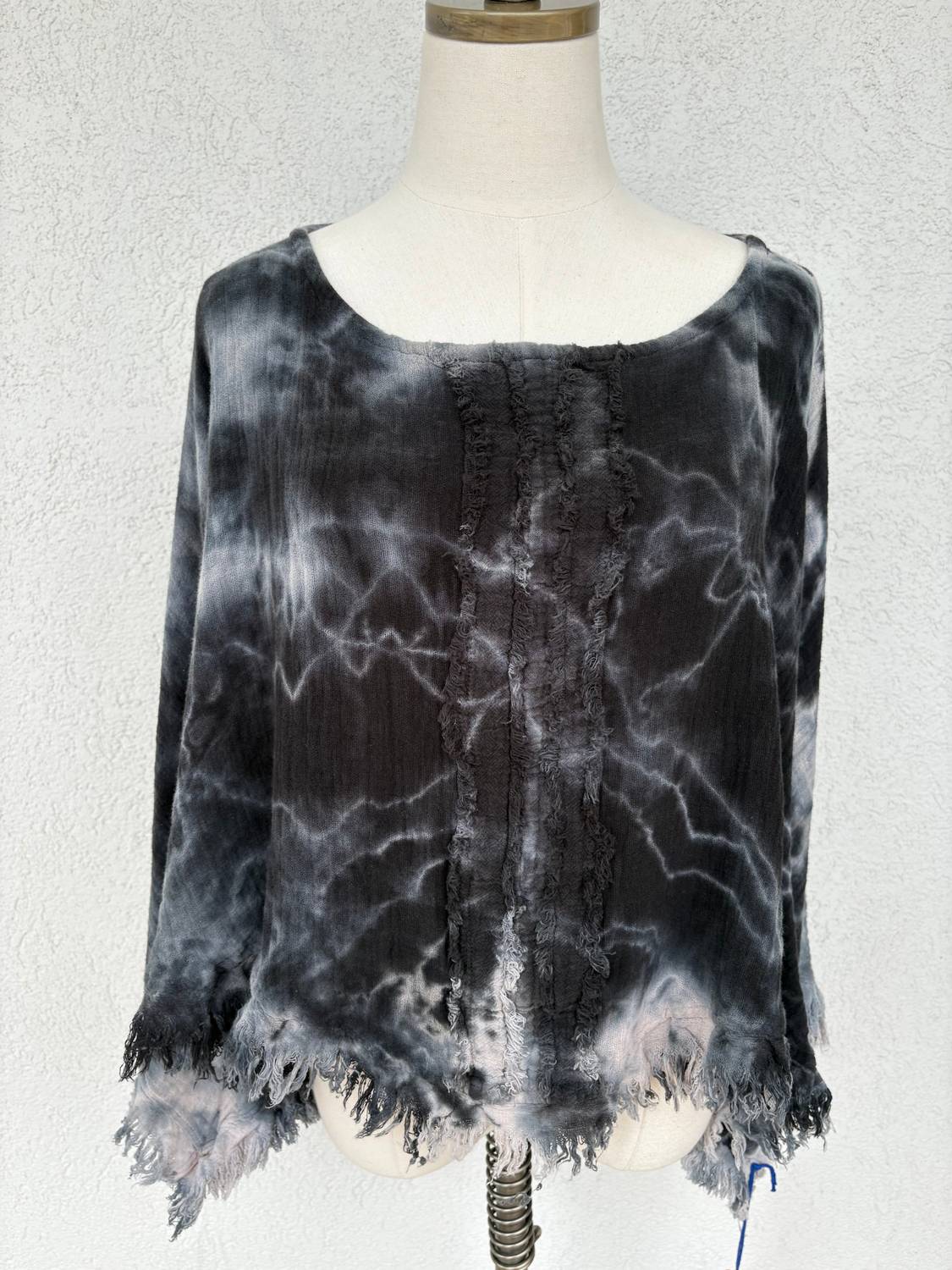 Oh My Gauze! Women's Vanna Top in marble black - women's blouse