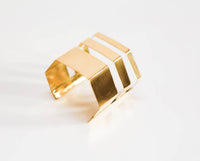 Avenue Chic - Women's Small Octagonal Cuff
