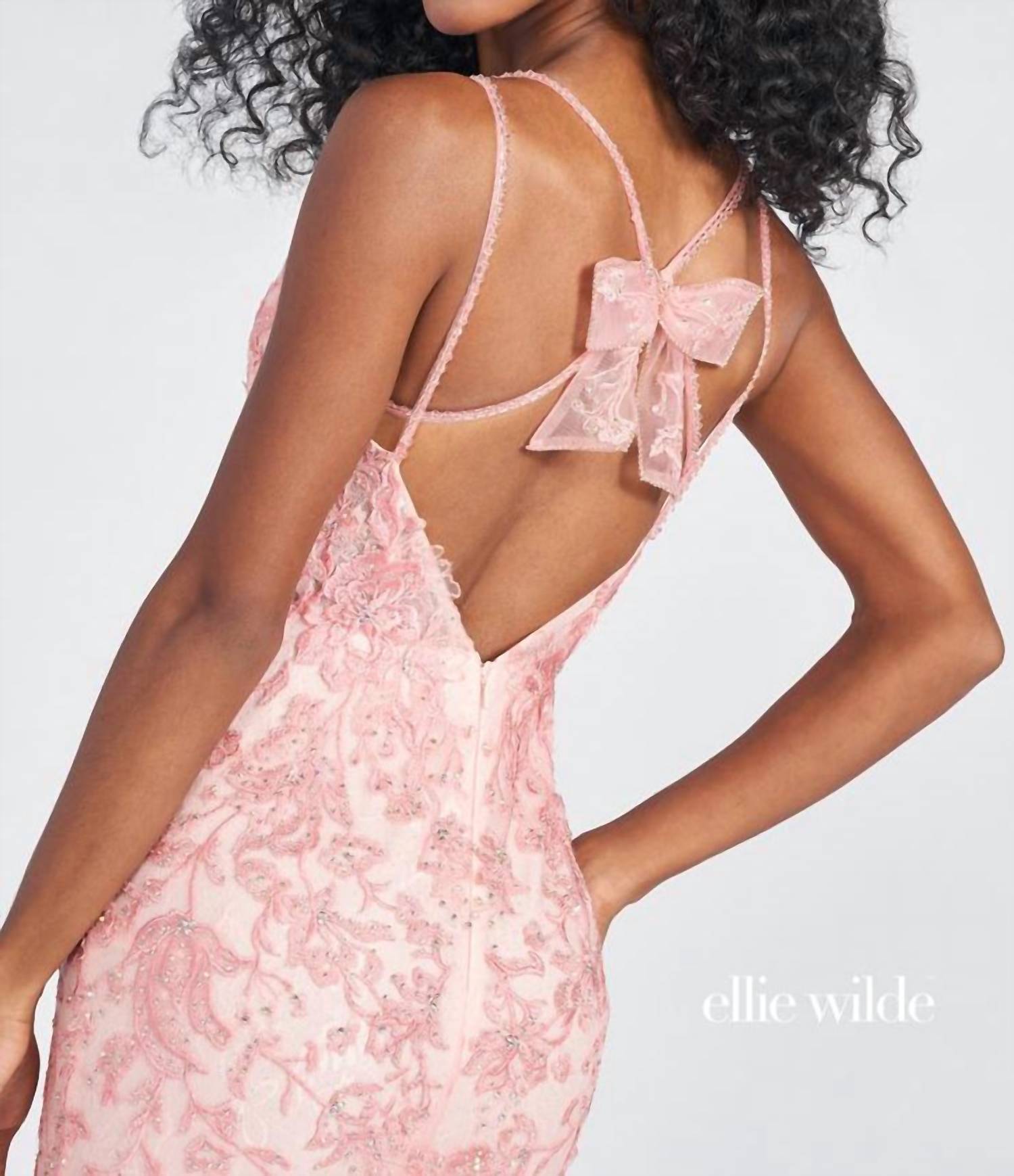 Ellie Wilde - Floral Maxi Dress