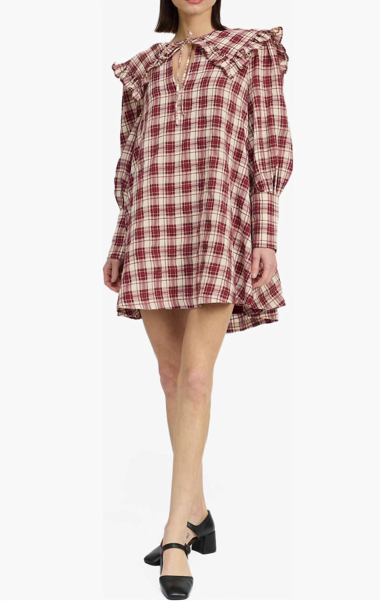 En Saison - Colebee Long Sleeve Mini Dress