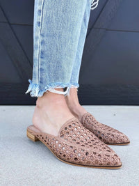 Mimi Wholesale - Women's Jalissa Leather Woven Mules