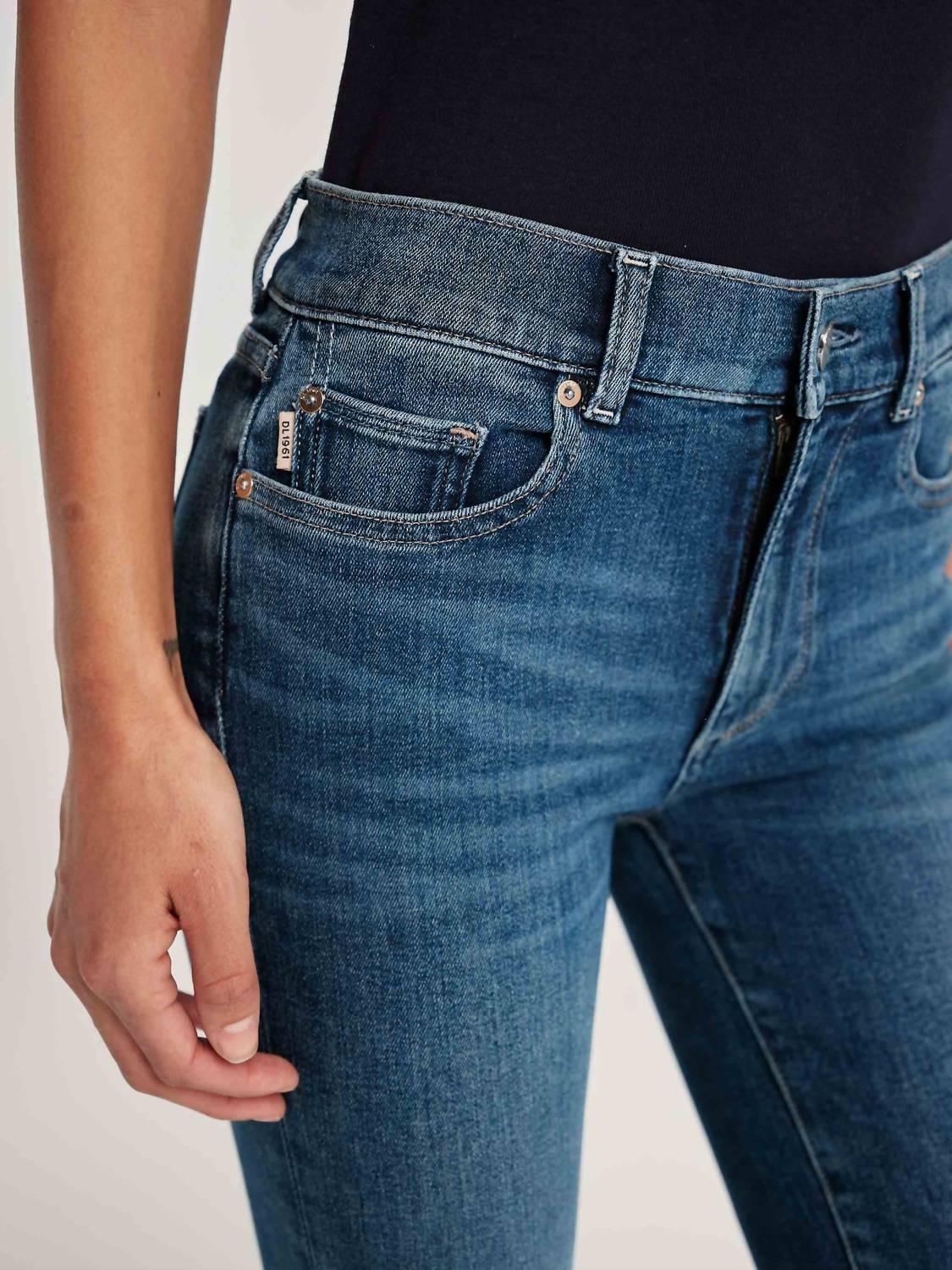 Dl1961 - Women'S - Mara Straight Mid Rise Ankle Jean