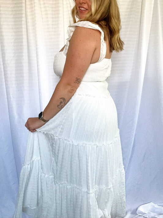 Le Lis - Faye Tiered Maxi Dress