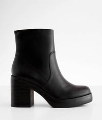 Dirty Laundry - Women's Groovy Ankle Boot