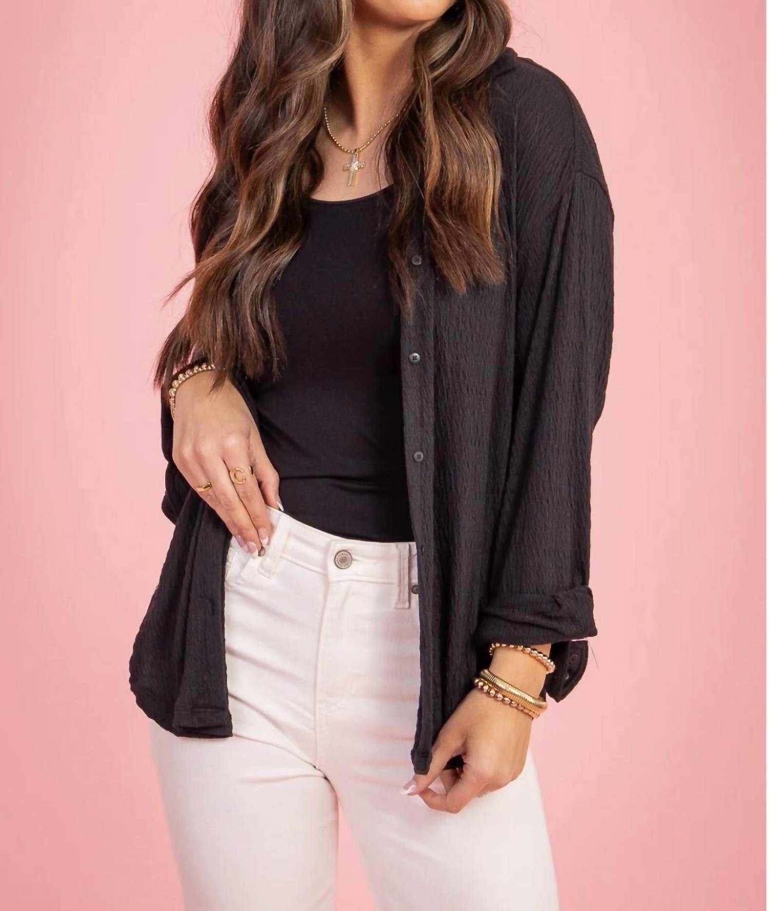 Z Supply DAWSON PUCKER KNIT SHIRT in black - women's shirt