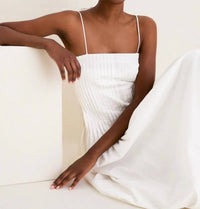 Moon River - Kaye Pleated Front Detail Midi Dress