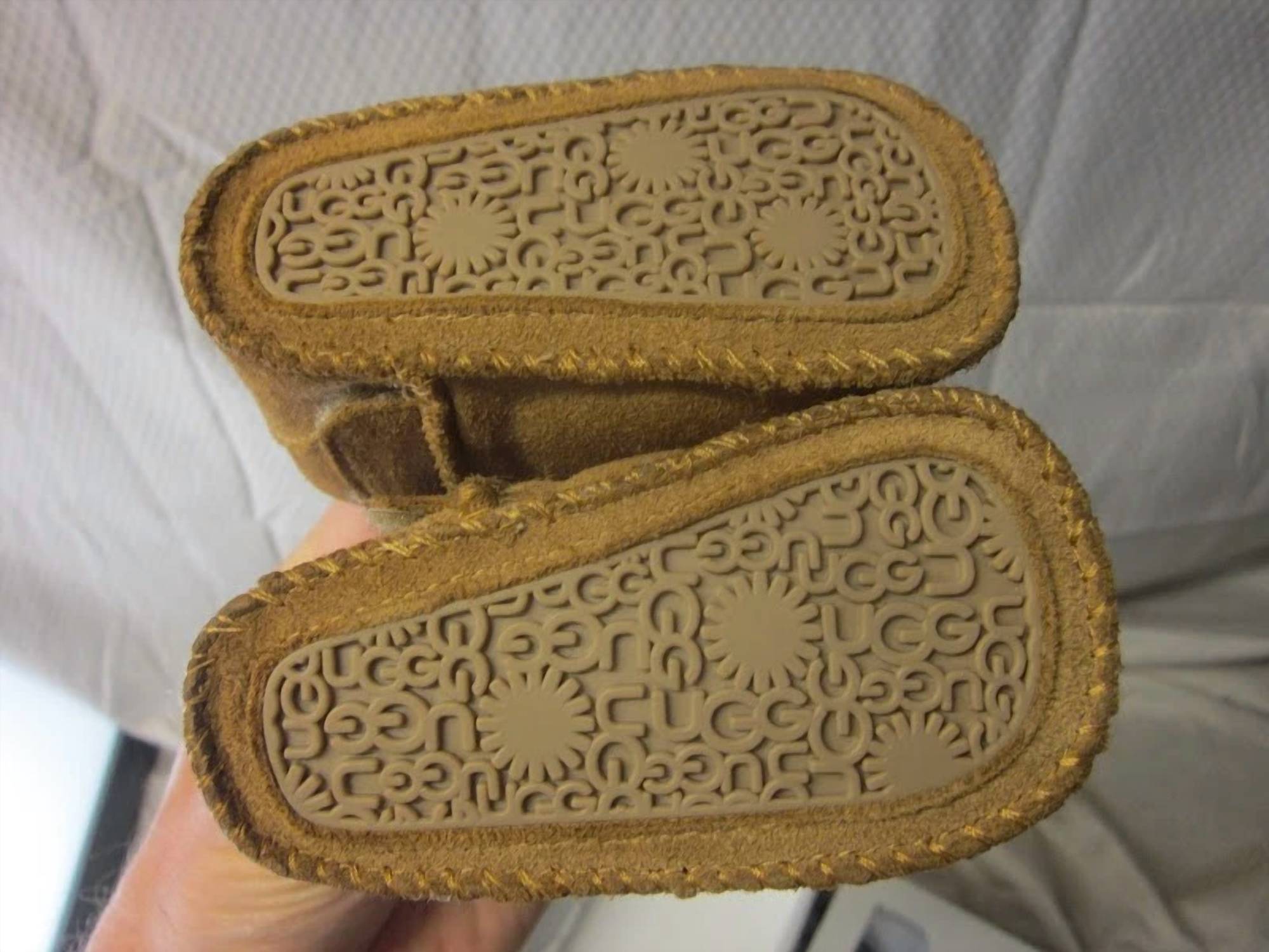 Ugg - Baby Classic Ultra Mini Shoes