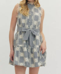 Entro - Lacy And Gingham Sleeveless Mini Dress