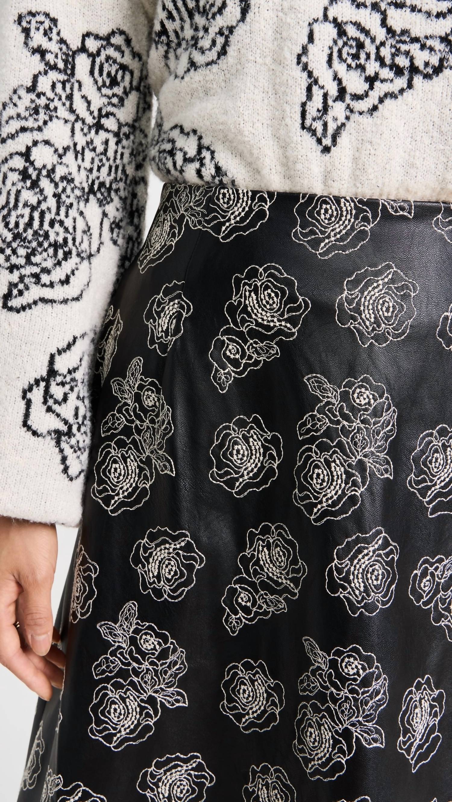 Baum Und Pferdgarten - Shari Skirt