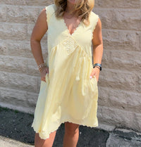 Tcec - Scalloped Lace Trim Detail Babydoll Mini Dress