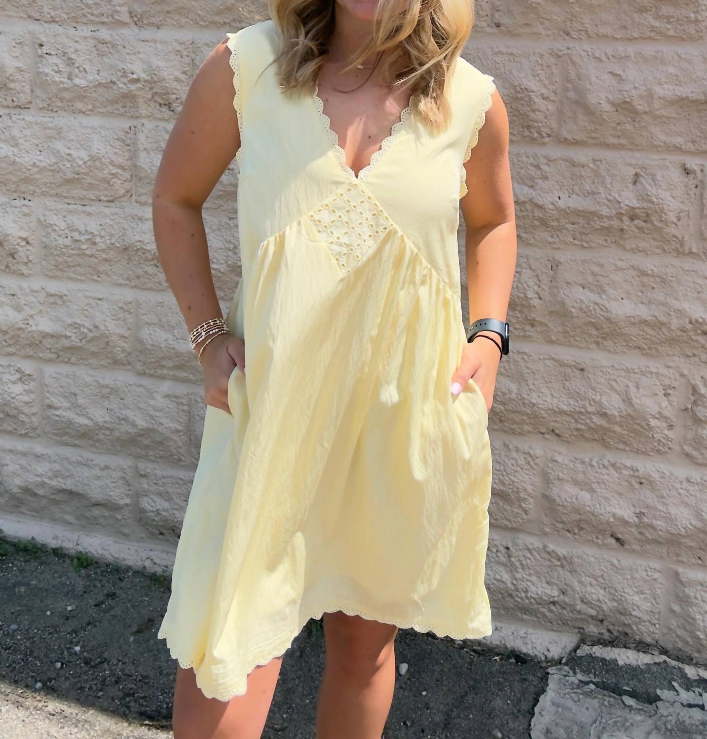 Tcec - Scalloped Lace Trim Detail Babydoll Mini Dress