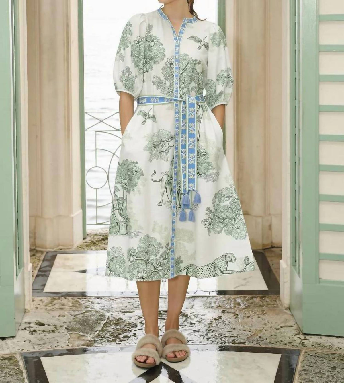 Las Sureñas - Buttoned Placket Belted Tunic