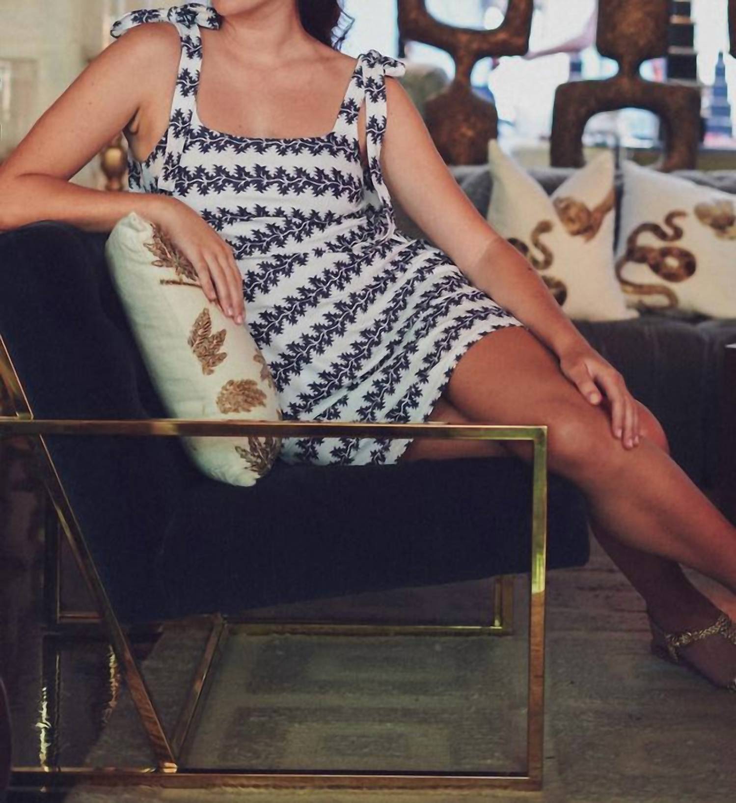 Smith & Quinn - Tie Straps Shoulder Mini Dress