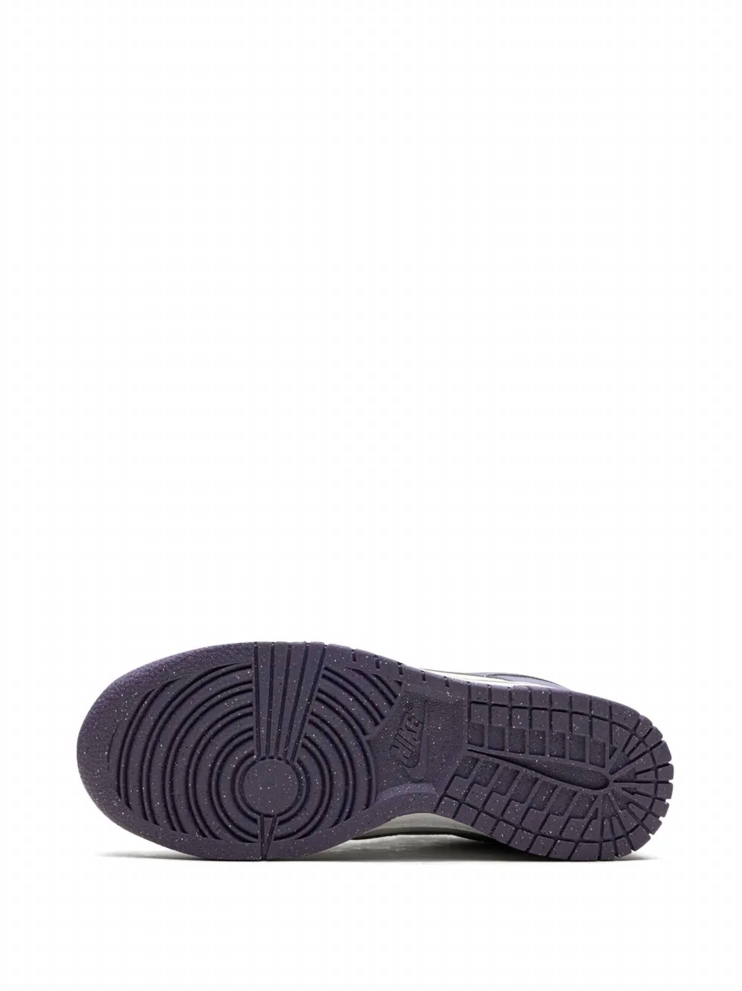 Nike - Women's Dunk Low Sneakers