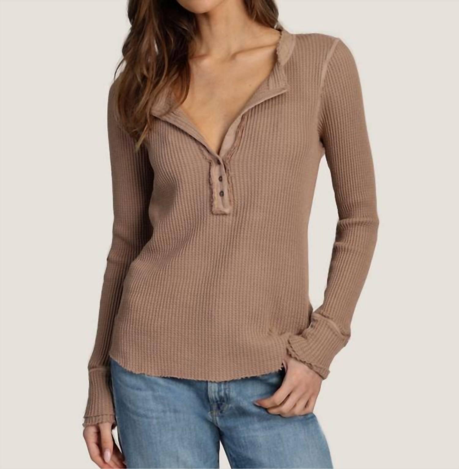 Dylan - Brooks Button Top