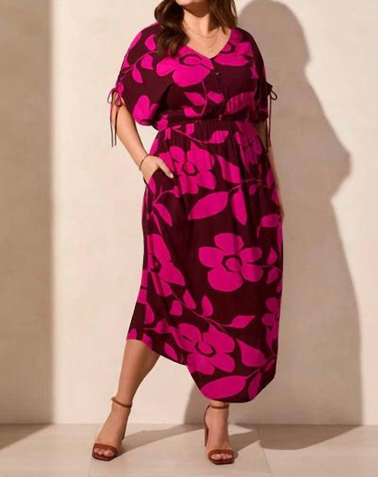 Tribal - V-neck Flowy Dress - Plus