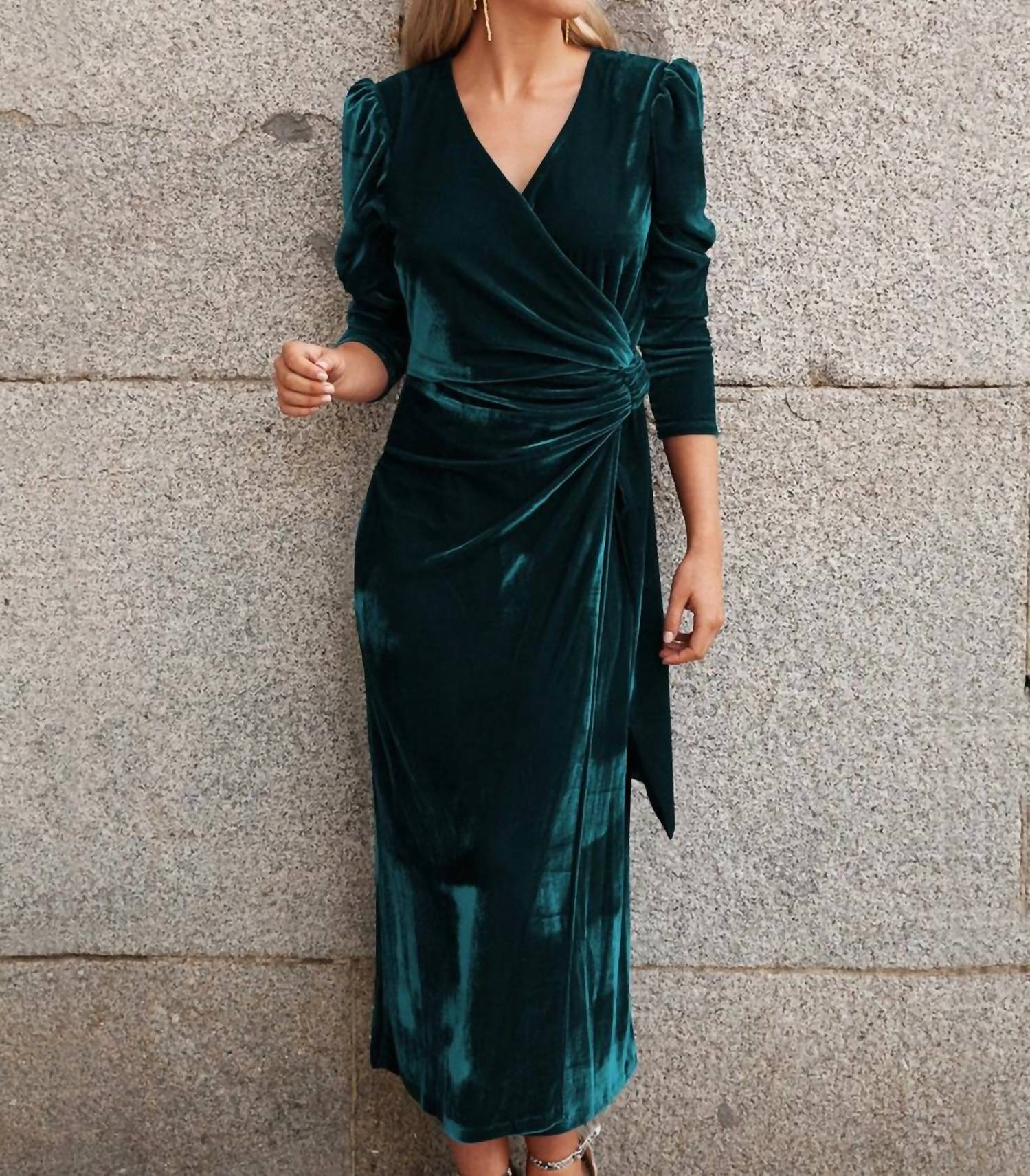 Sweetkama - Waist Tie Velvet Long Dress