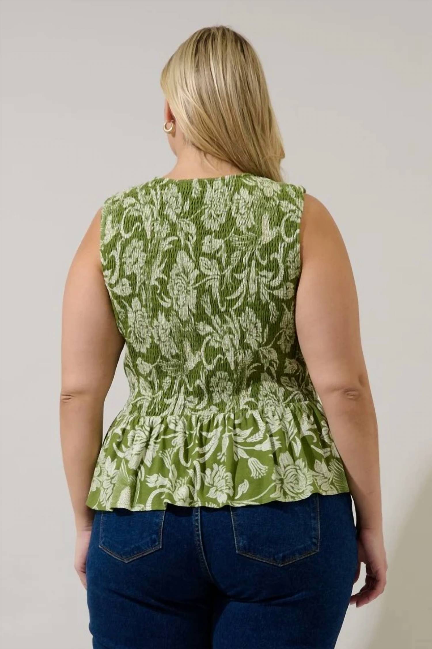 Sugarlips - Olivia Floral Smocked Peplum Top - Plus
