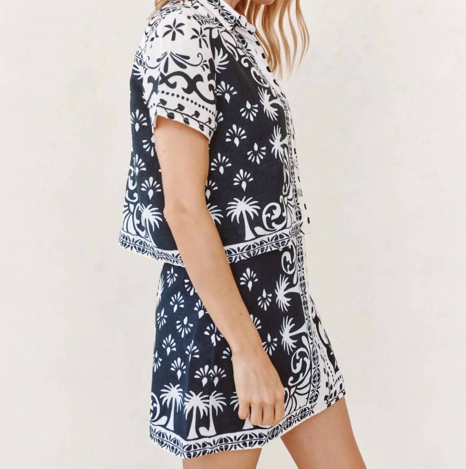 Bella Dahl - BANDANA SHORT SLEEVE CAMP SHIRT
