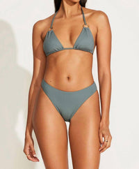 Vitamin A - Cosmo Top