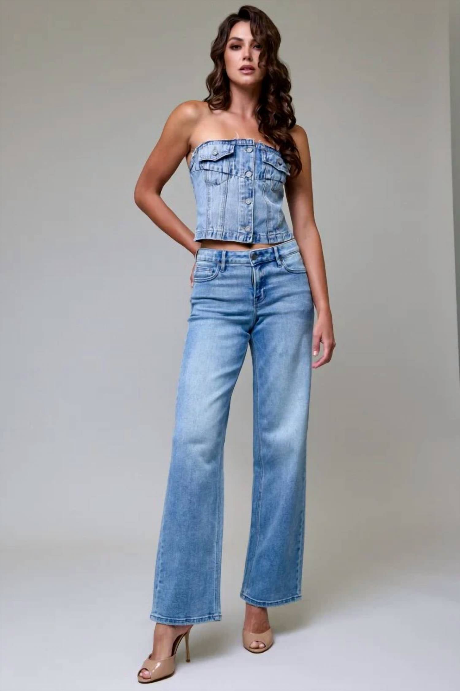 Hidden - Logan Mid Rise Relaxed Jeans