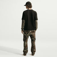 NIKE Dino Keychain T-shirt in black - men's t-shirt - detail view