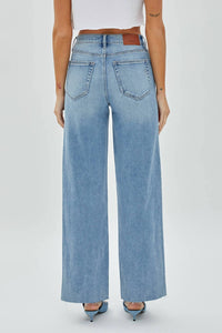Hidden - Clean Stretch Dad Jean