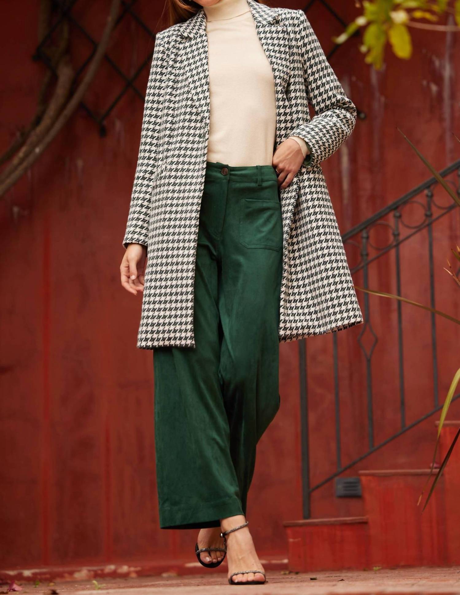Skies Are Blue - Houndstooth Long Sleeve Coat