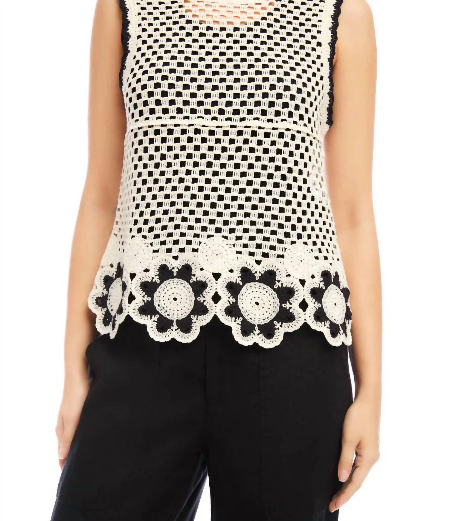 Karen Kane - Celine Crochet Flower Detail Sweater Tank