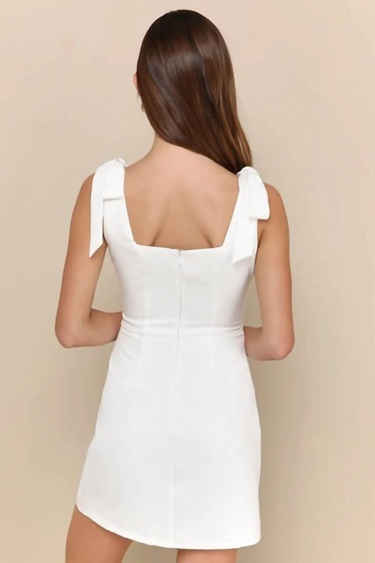 Lulus - Your Sweetie Square Neck Tie-strap Mini Dress