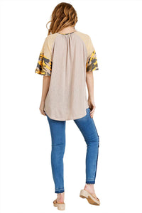 Umgee - Camo Bell Sleeve Top