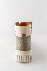 Gelato - Women's Tenor Lace Up Boots
