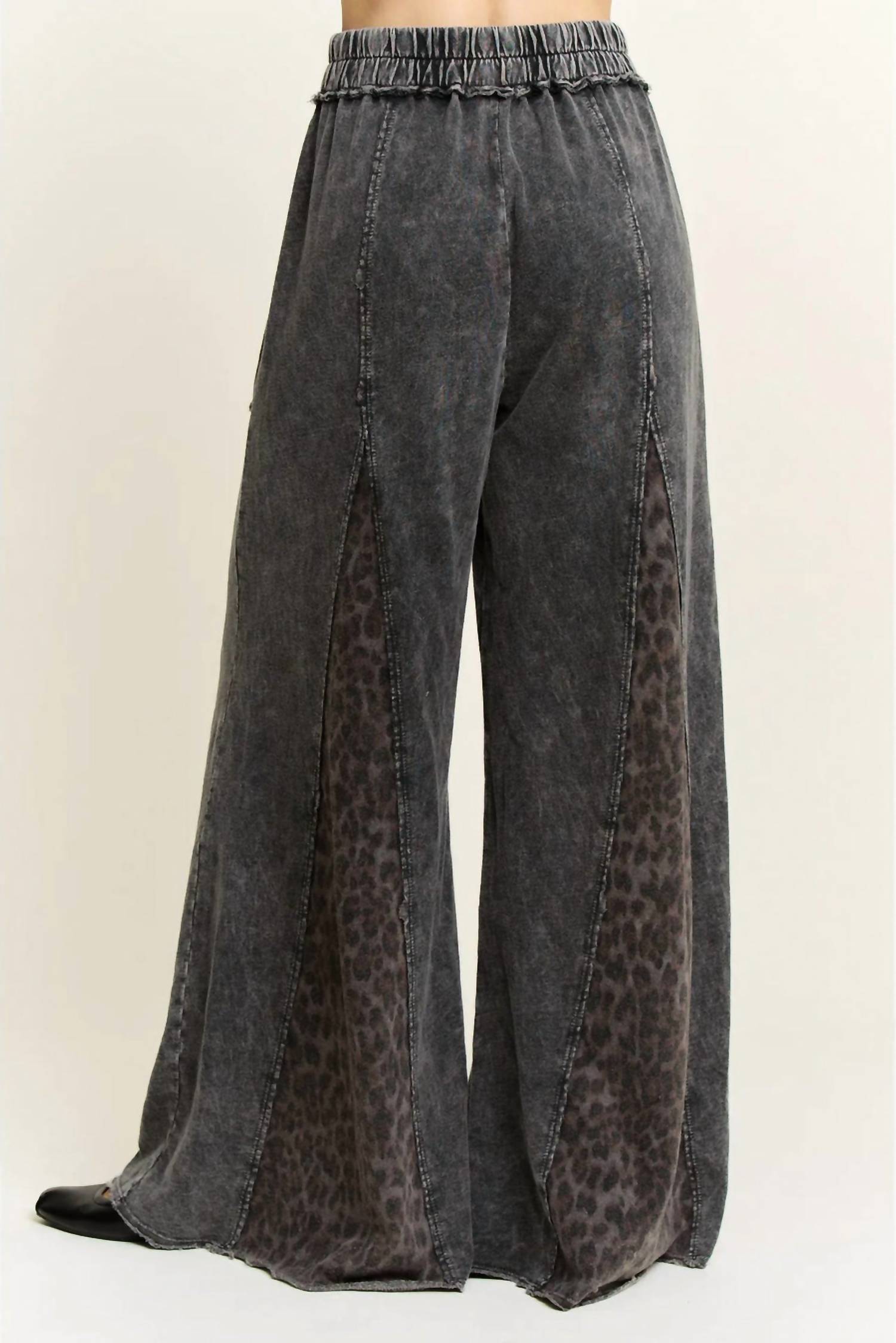 J. Her - Lainey Mineral Wash Leopard Pants