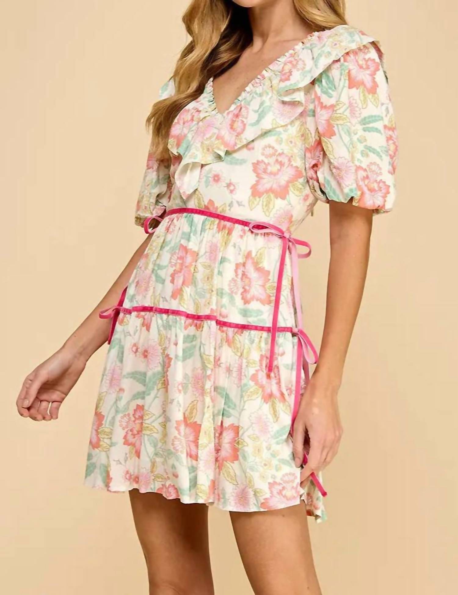 Tcec - V-neck Puff Sleeve Floral Dress