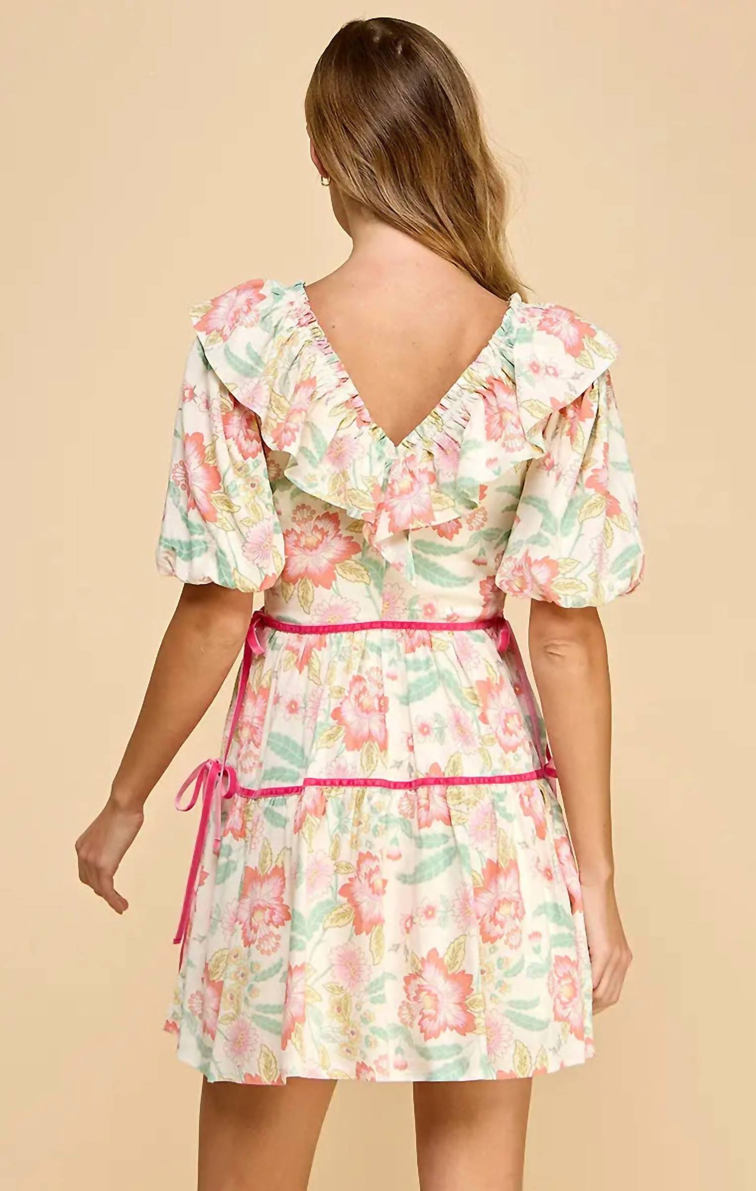 Tcec - V-neck Puff Sleeve Floral Dress