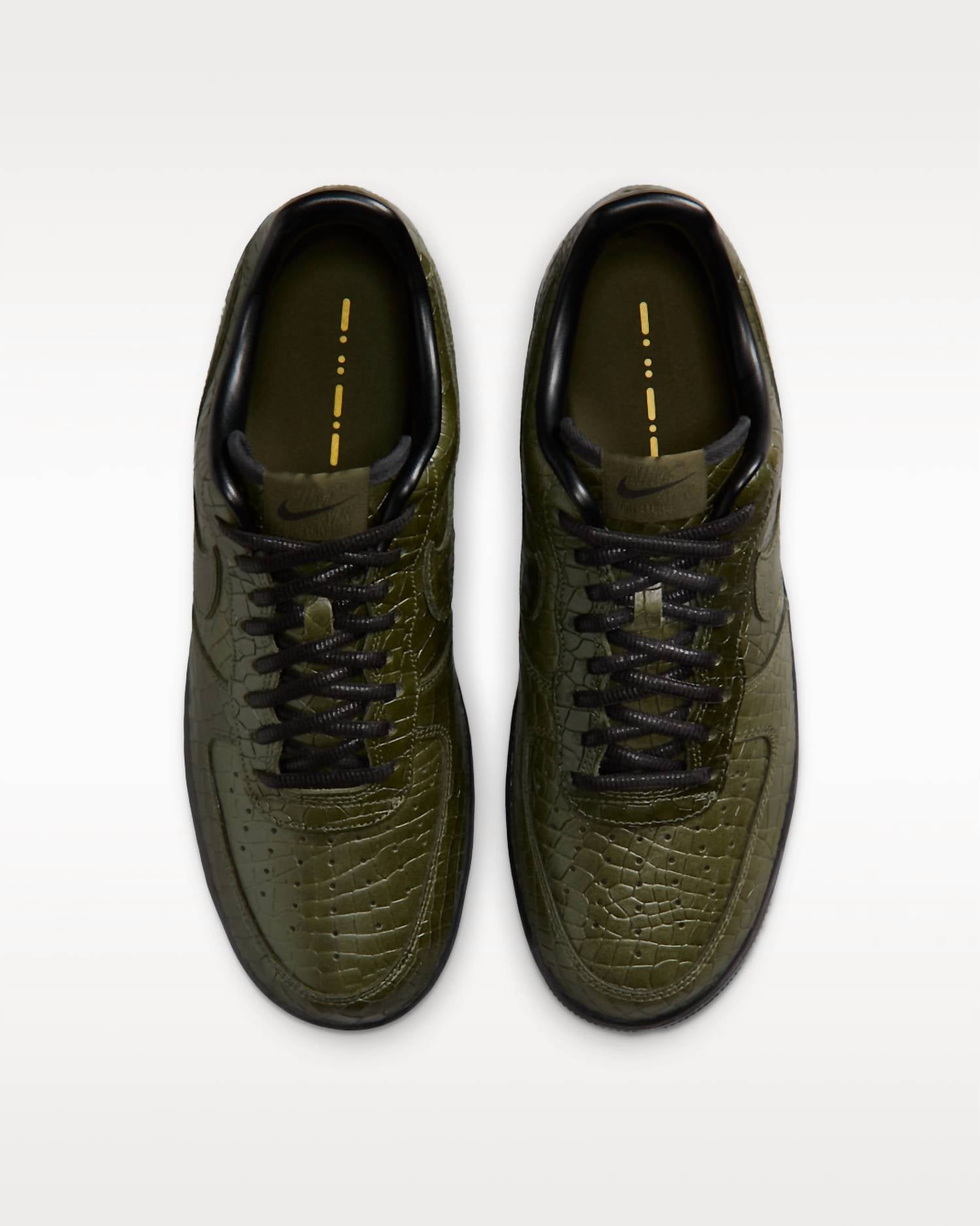 Nike - Men's Air Force 1 '07 Premium Morse Code Sneaker