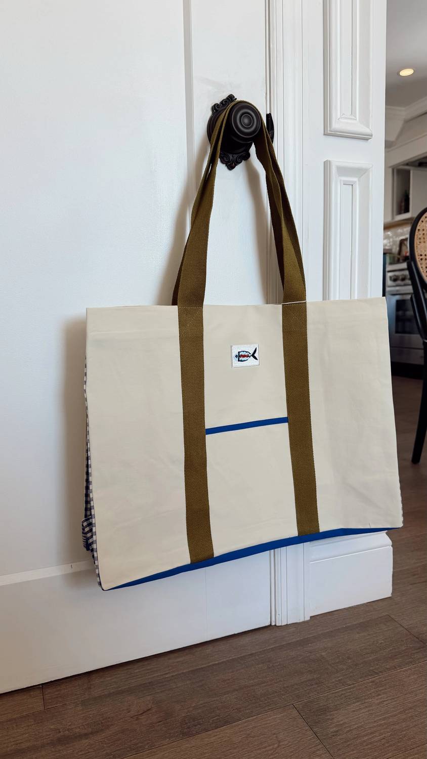 Frnch - Women's Lyra Tote Bag