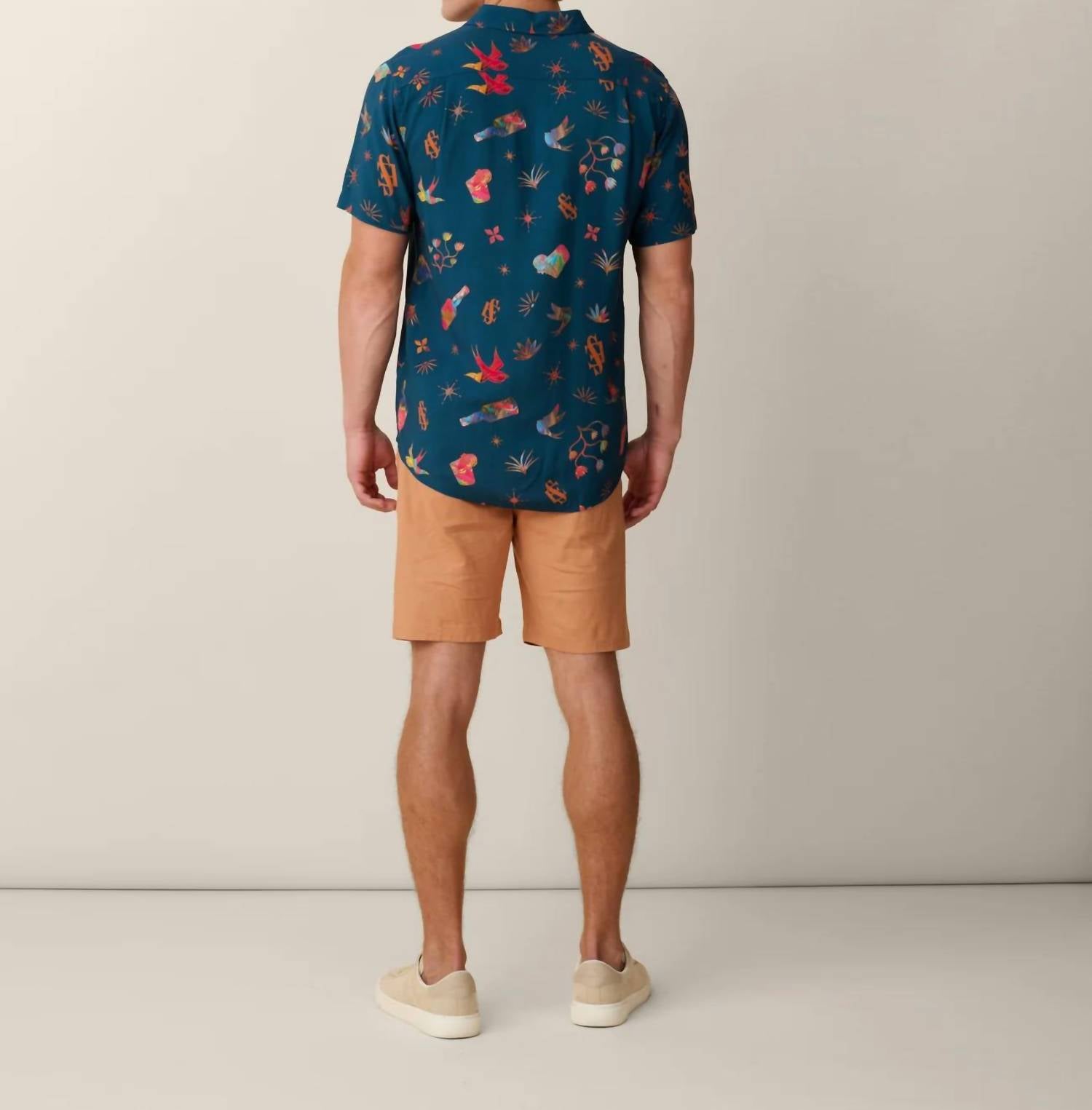 Baja Llama - Men's El Sativo Nighthawk Button Up