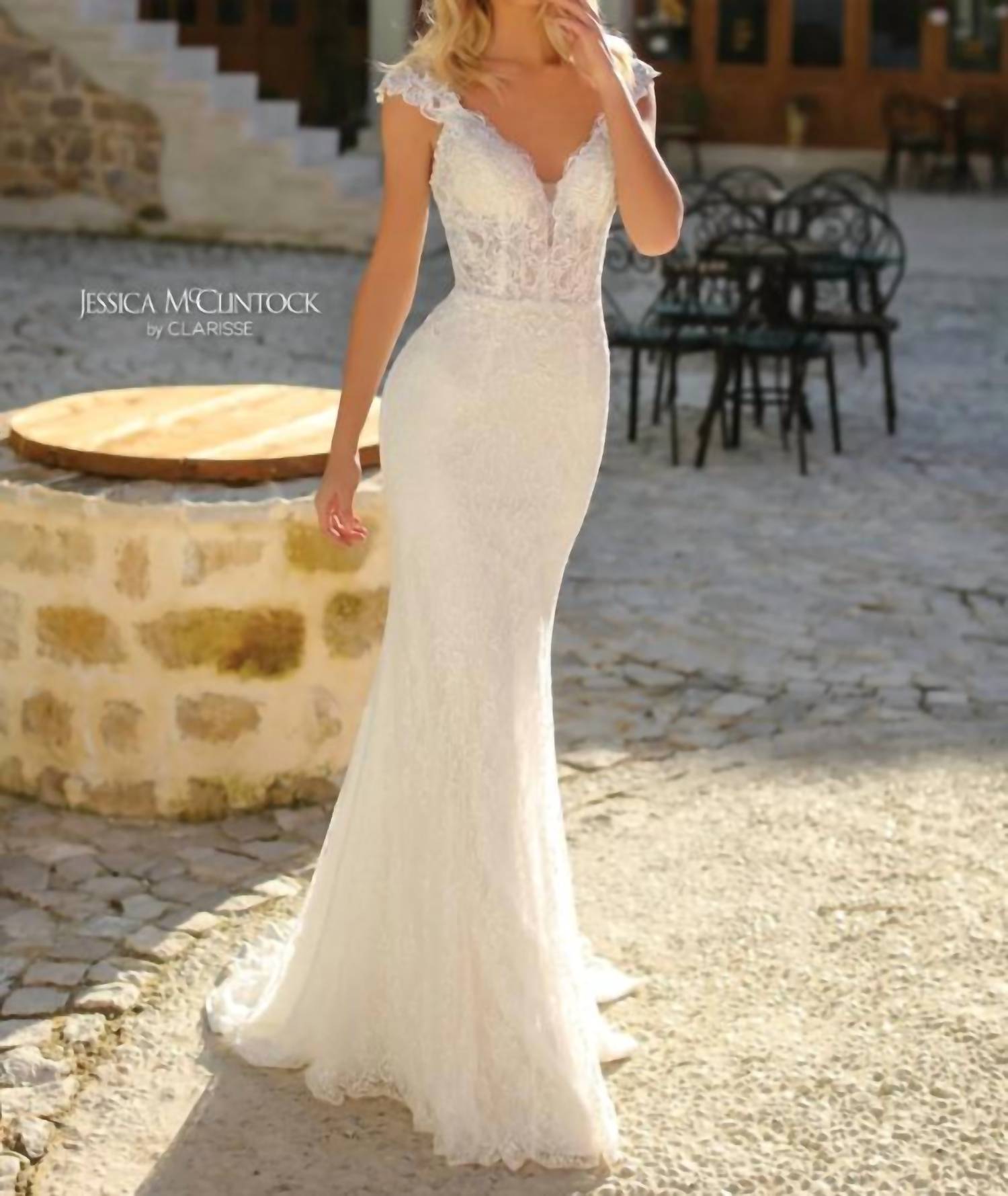 Jessica Mcclintock - Fitted Cap Sleeve Gown