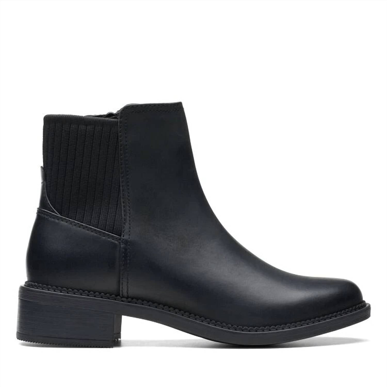 Clarks - Women's Maye Palm Boots