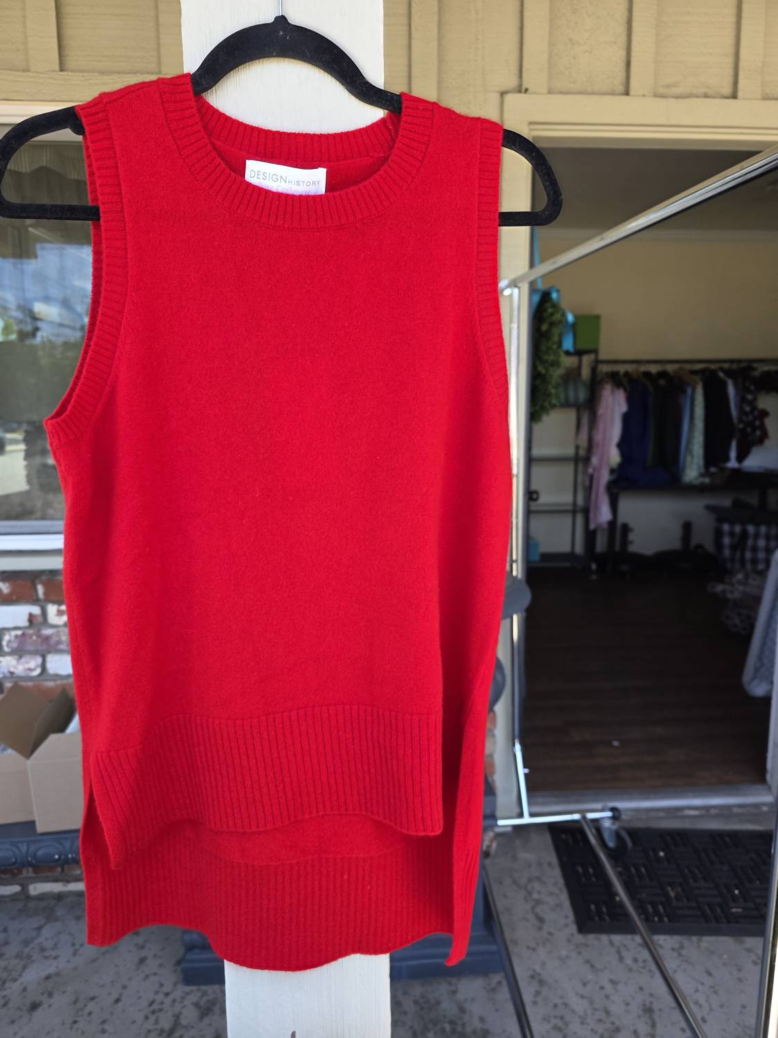 Design History - Women's Sleeveless Sweater Vest