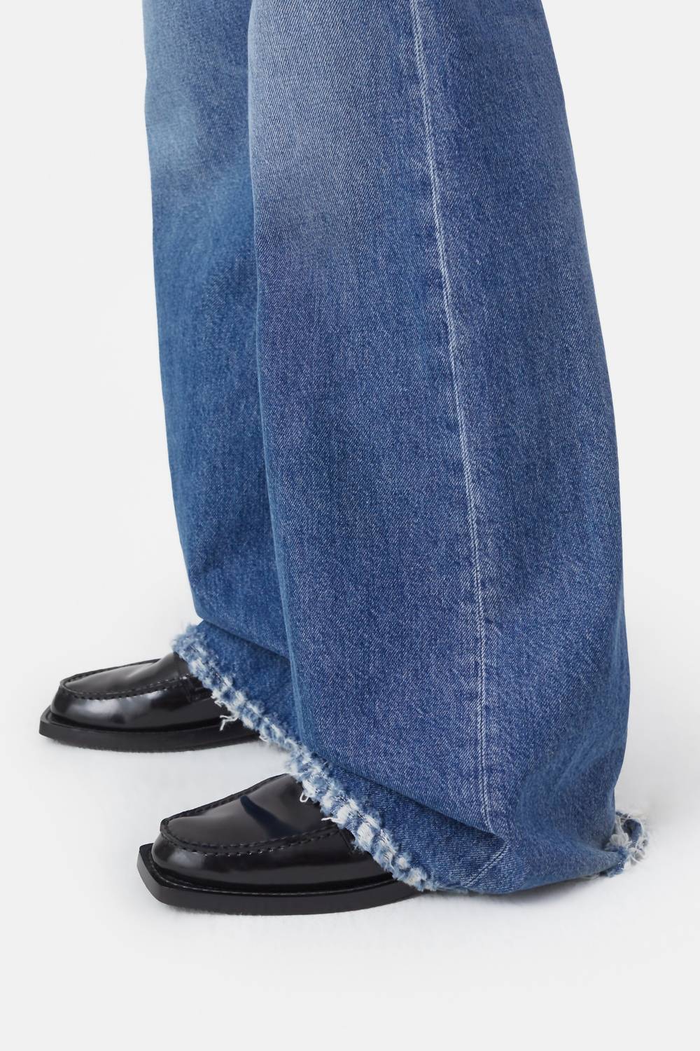 Closed - Gillan Slim Flared Denim Jeans