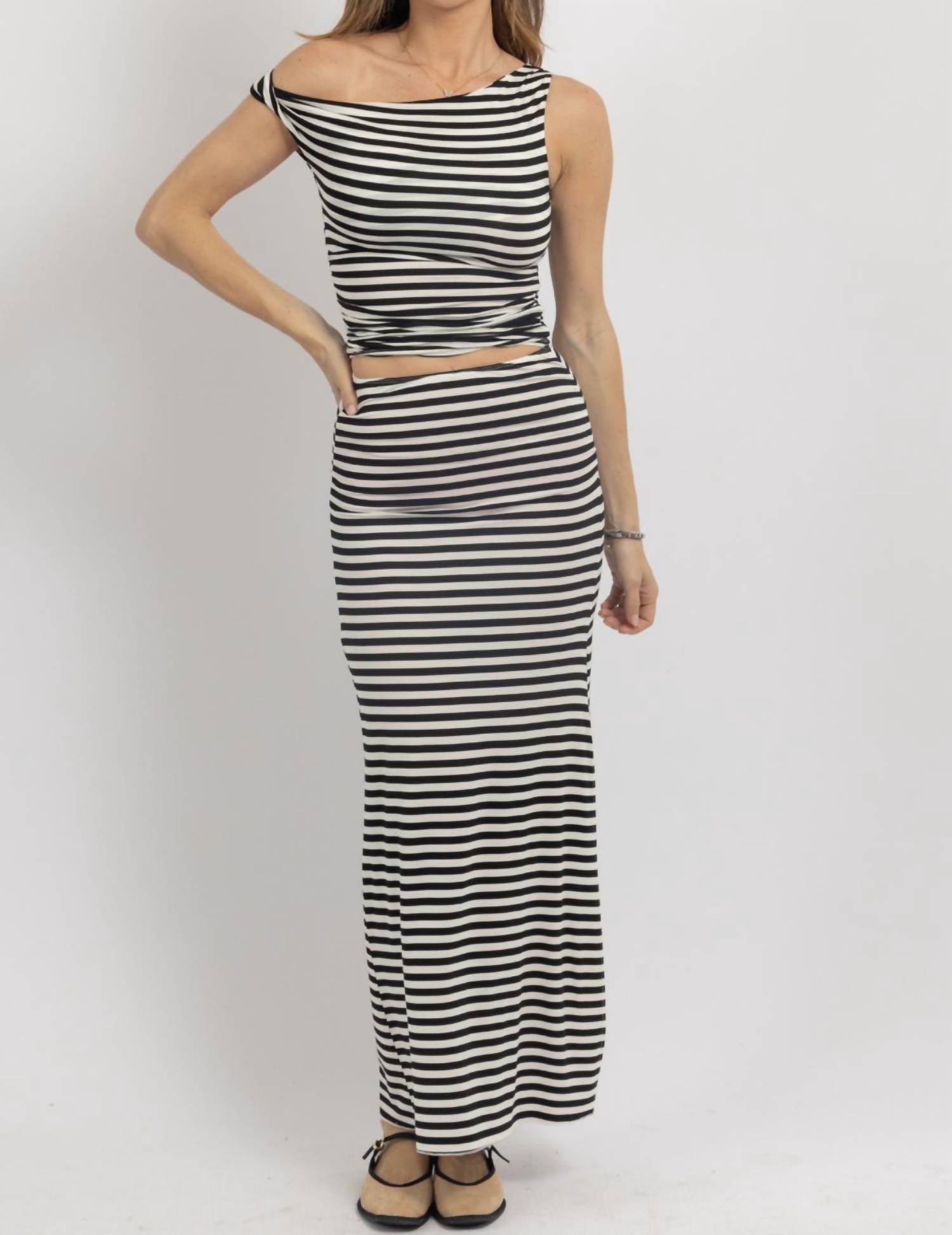 Sky To Moon - SHIRRED SHOULDER STRIPE SKIRT SET