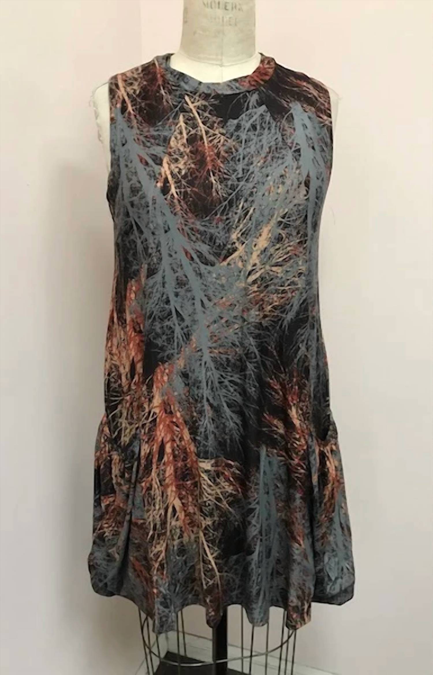 Papillon - Women's Abstract Velvet Branch Print Dress