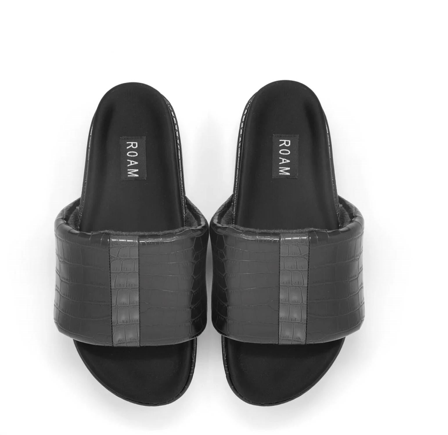 Roam - Women's Striped Crocky Stack Slip-on