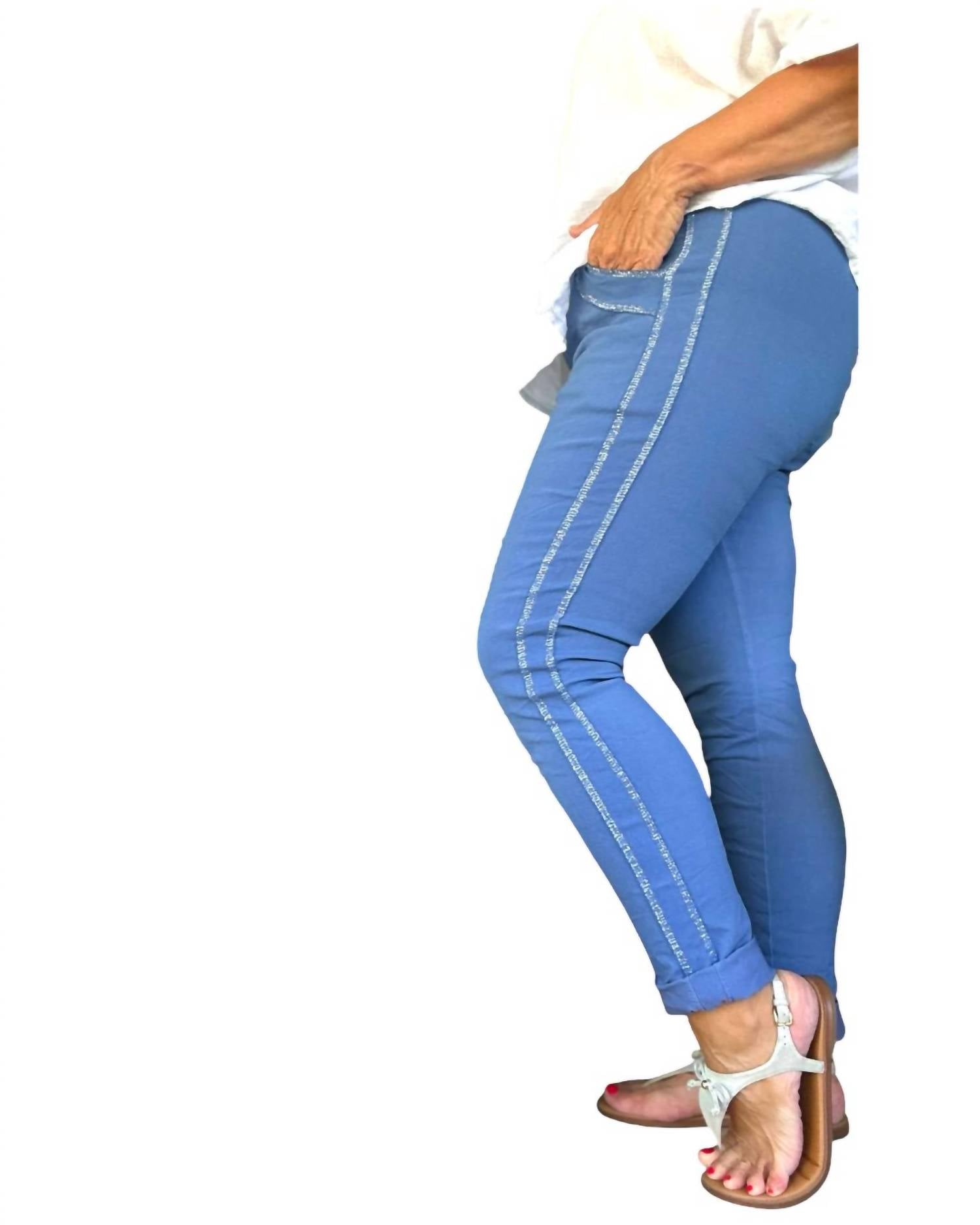 Made In Italy - Magic Pants With A Subtle Side Panel