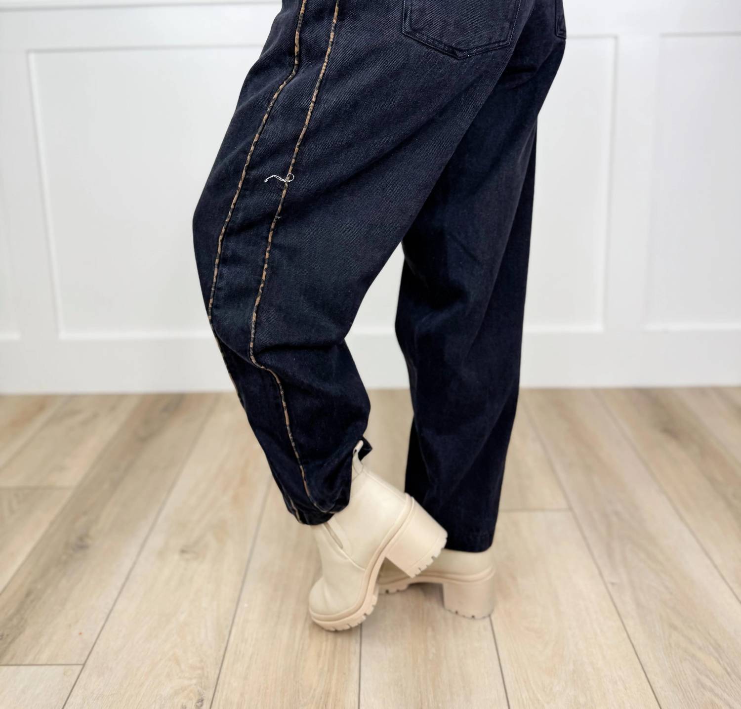 Sunday Edition - Wild Whispers High-rise Cotton Blend Barrel Jeans