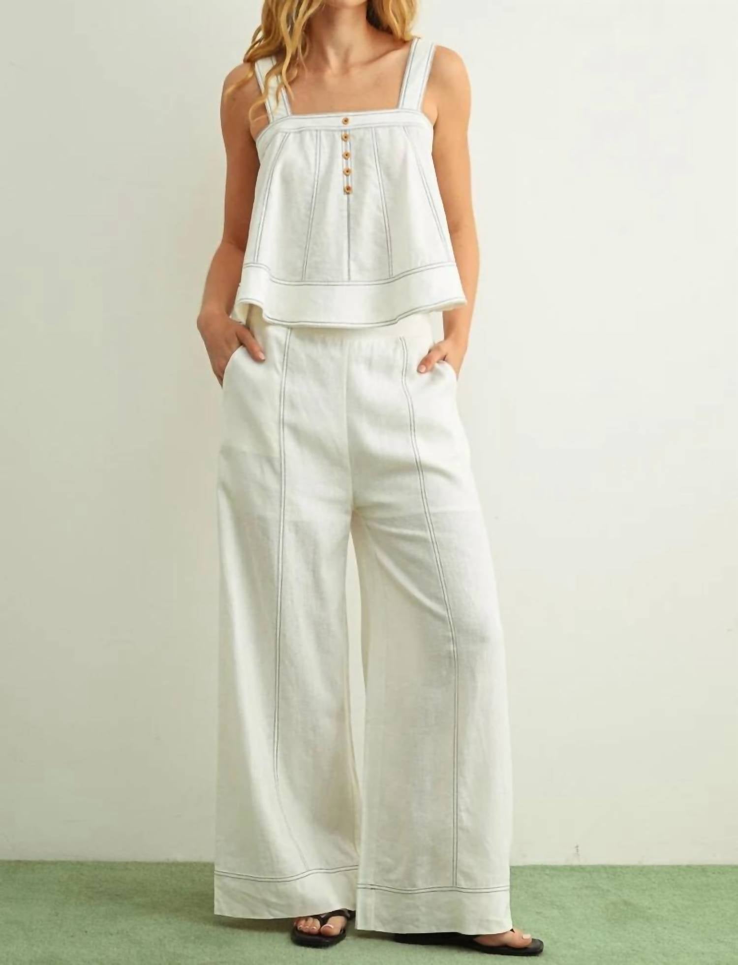 Miou Muse - Stitch Detail Sleeveless Top