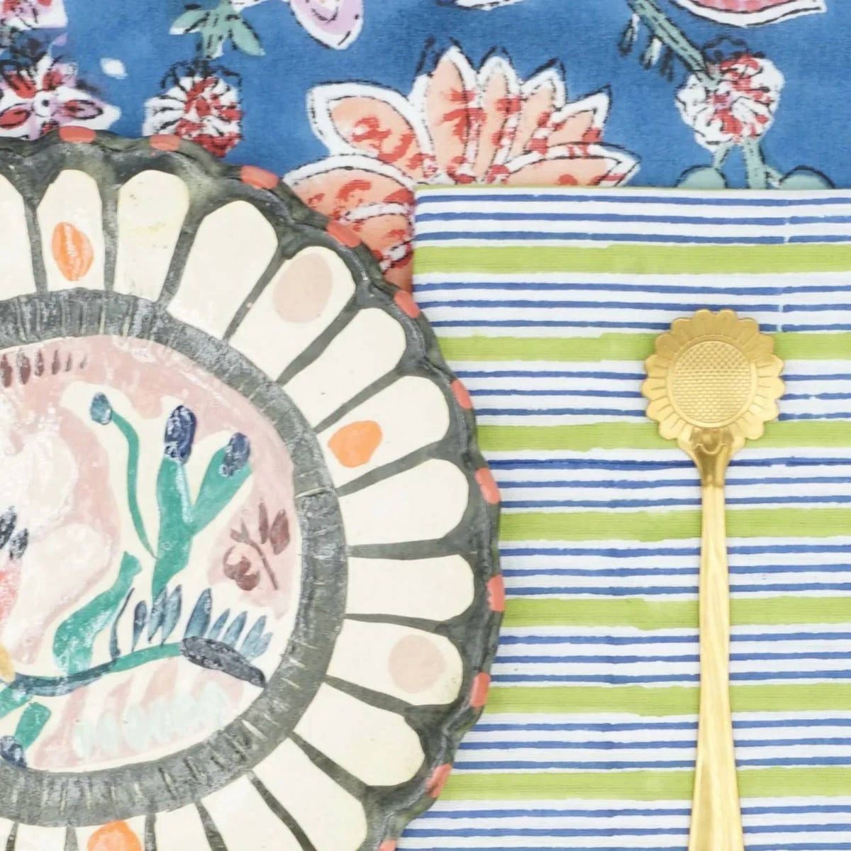 Suzette A Table - Come Granny Napkins